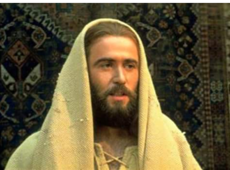 Mfahamu Brian Deacon Aliyecheza movie ya yesu