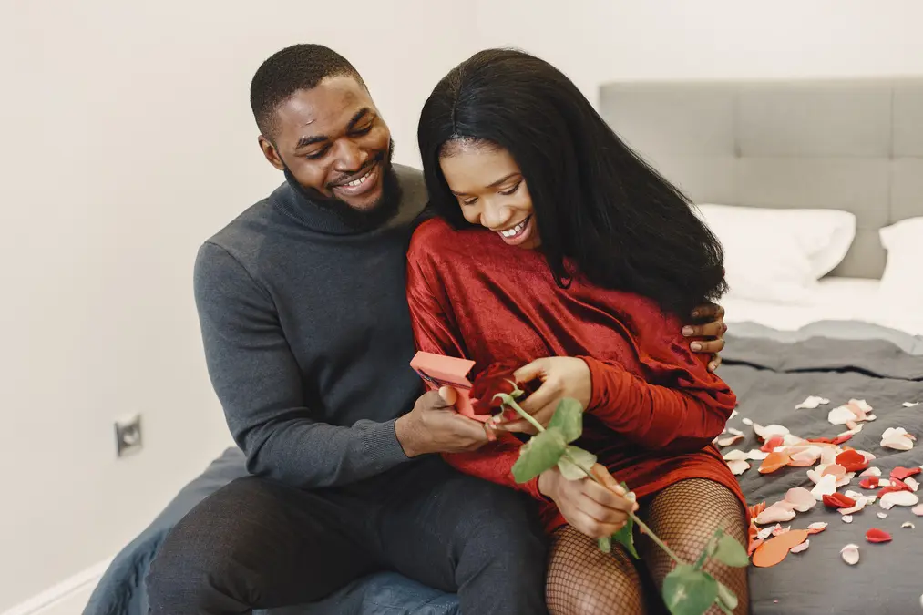 Hizi Hapa Sifa za Mwanamke wa Kuoa (Wife Material) Hizi Hapa Sifa za Mwanamke wa Kuoa (Wife Material)