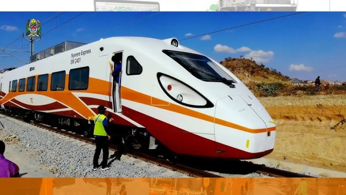 Ratiba Mpya ya Treni Za Mwendokasi SGR Dar ,Morogoro To Dodoma Ratiba Mpya ya Treni Za Mwendokasi SGR Dar ,Morogoro To Dodoma