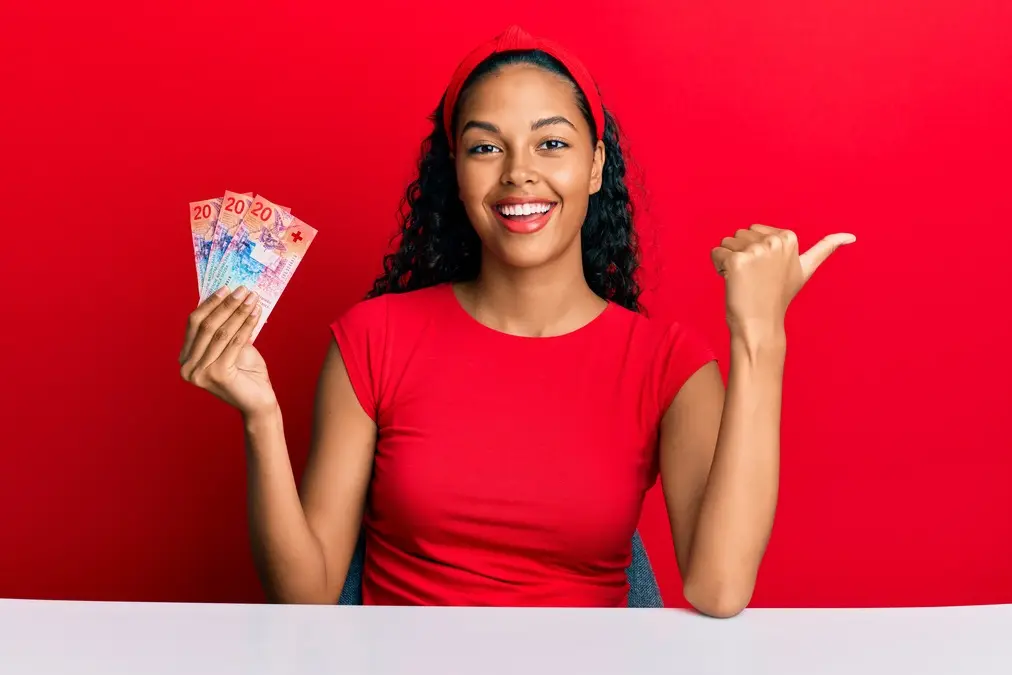 Jinsi ya kumfanya Mwanaume Akupe Pesa