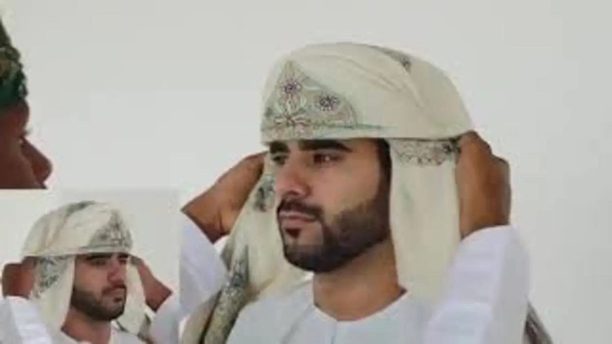 Jinsi Ya Kufunga Kilemba Cha Kiume (Oman Style)
