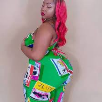 Jinsi Ya Kuwavutia Wanawake Bila Kutamka Neno