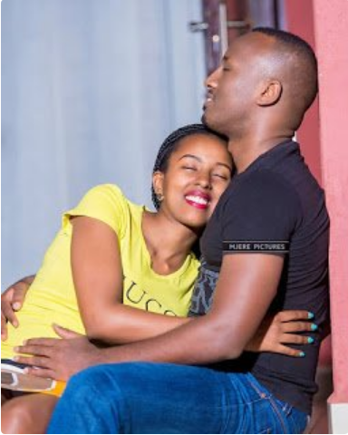 Dalili za Kukojoa kwa Mwanamke Wakati wa Tendo la Ndoa (Squirting)