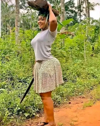 Hatua 3 Za Kumfanya Mwanamke Akupatie Namba Ya Simu Mwenyewe