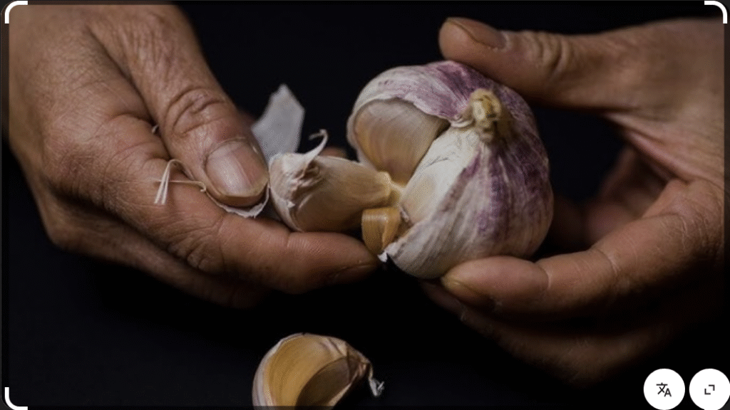 Kitunguu saumu na maji ya moto