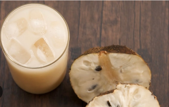 Jinsi ya kutengeneza juice ya majani ya mstafeli