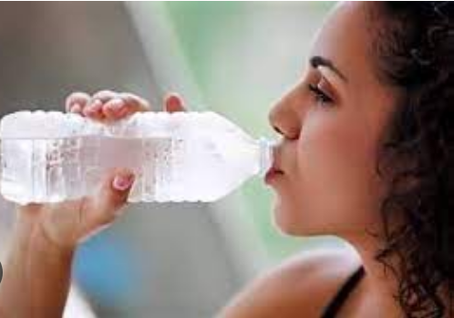 Unywaji wa Maji Baridi kwa Mama Mjamzito