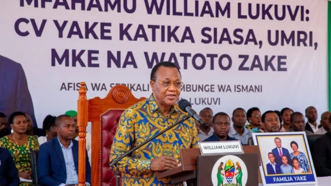Mfahamu William Lukuvi CV yake katika Siasa ,Umri,Mke na watoto zake